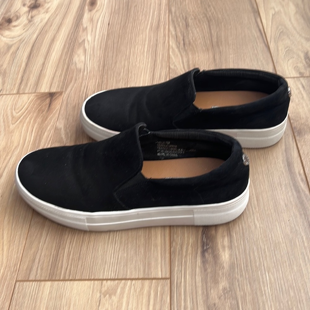 Steve Madden women’s shoes